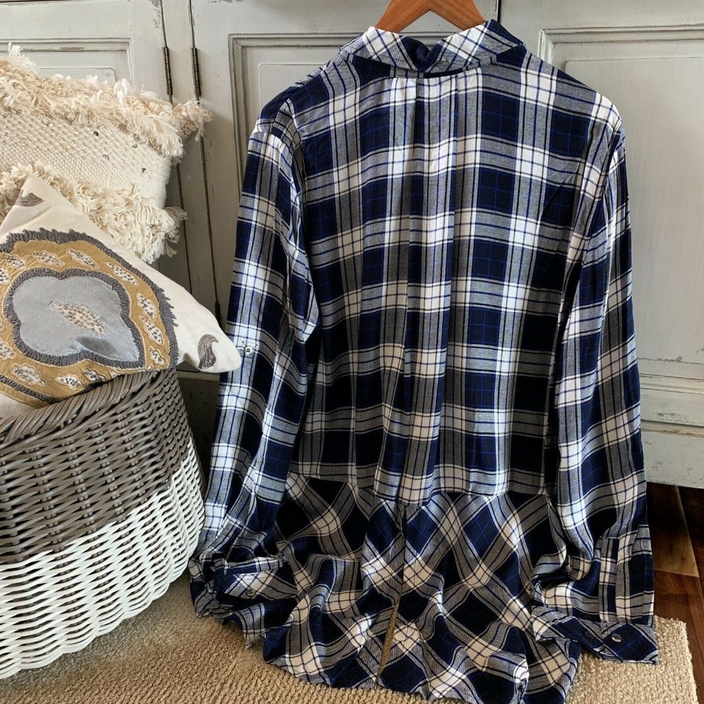 New Plaid Navy Plus Size Button Up Blouse Top - Picture 5 of 8